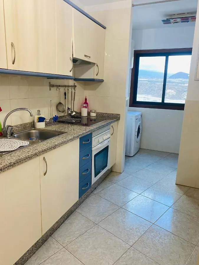 Medano Sweet Home 2 Bedrooms With Wi-Fi, Pool, Beach El Medano  0*, El Medano (Tenerife) Spain
