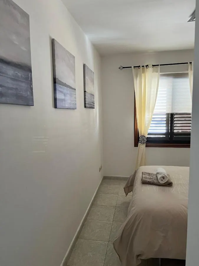 Medano Sweet Home 2 Bedrooms With Wi-Fi, Pool, Beach El Medano  Spain